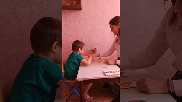 Указательный жест смотреть онлайн