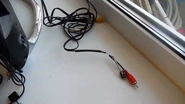 Одновременно работают наушники и динамики телевизора смотреть онлайн