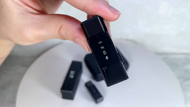 HOP S16 Dual Mic Wireless Lavalier Display Charger Clip On Type C HP смотреть онлайн