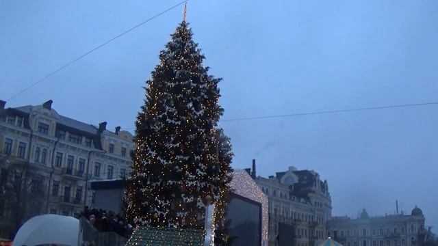 Happy New Year & Christmas Tree: Saint Sophia Cathedral & Sophia Square смотреть онлайн