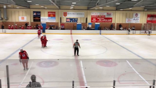 Nynäshamn - Tumba J18 P3 1/3-20 смотреть онлайн