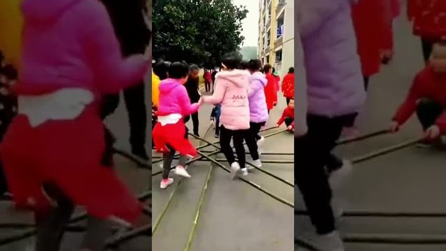танец. mp4 смотреть онлайн