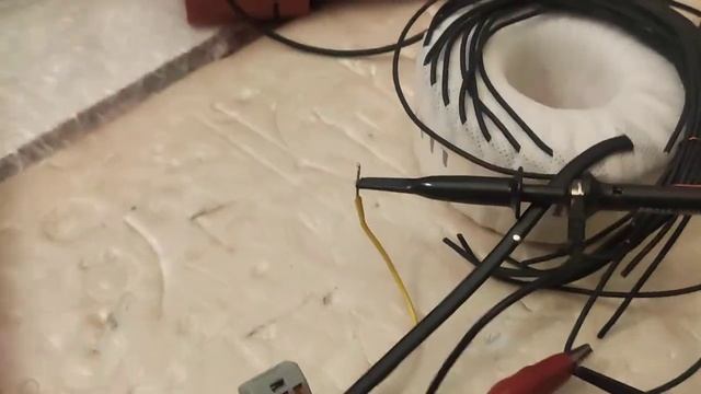 Влияние разделительного трансформатора на THD (коэффициент нелинейных искажений сети)