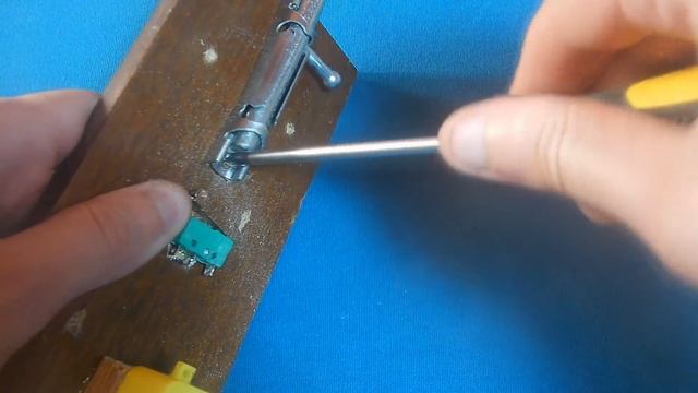 НЕ ВЫБРАСЫВАЙТЕ БЕСПРОВОДНЫЕ ЗВОНКИ смотреть онлайн