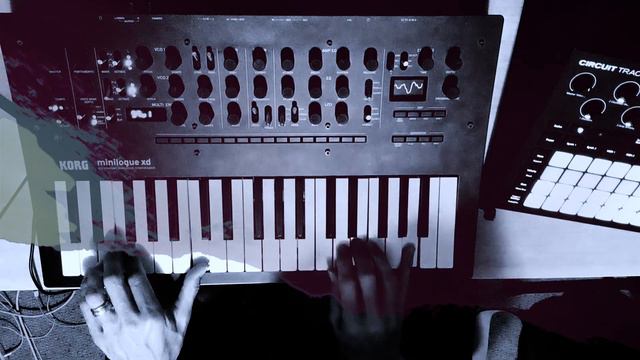 Wonder // 3 minute Synth Jam featuring Korg Minilogue XD смотреть онлайн