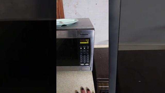 Microwaving a Java Monster (requested video) смотреть онлайн