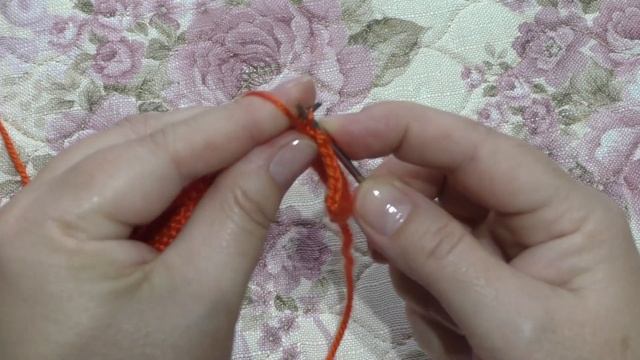Вяжем пройму без ступенек . Быстро и просто. //We knit an armhole without steps . Quick and easy ! смотреть онлайн