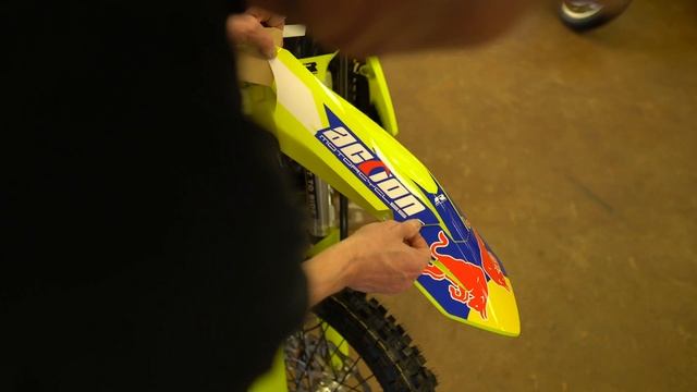 How To Install Your Ride Industries Graphic Kit смотреть онлайн