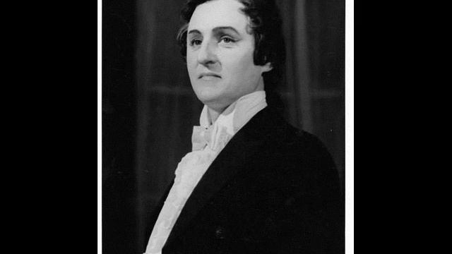 Валерий Бондарев Ария Рауля из оперетты И. Кальмана "Фиалка Монмартра" смотреть онлайн