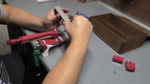 Самая простая точилка для ножей Жук