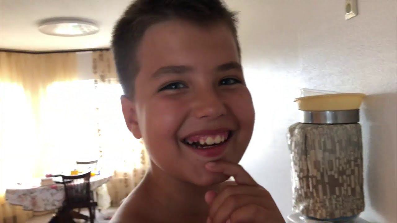 Заварные профитроли с заварным белковым кремом