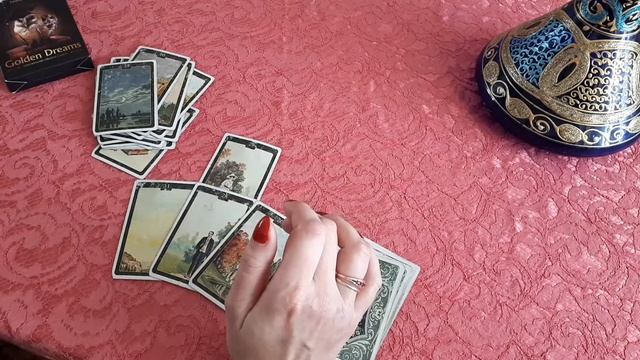 #ОнлайнГаданиеНаОтношение Гадание на отношения. Как к Вам относится сейчас загаданный мужчина? смотреть онлайн