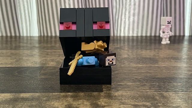 Giant Enderman head eats Steve (LEGO Minecraft stop motion) смотреть онлайн