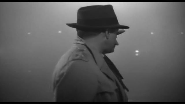 Louis, I think this is the beginning of a beautiful friendship- Casablanca смотреть онлайн