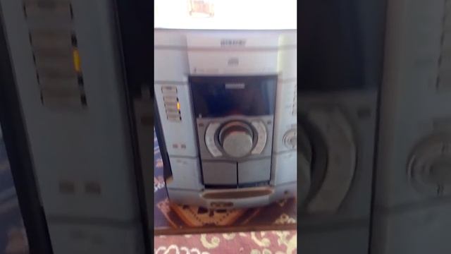 Testando o Aparelho Sony modelo MHC-RG220 смотреть онлайн