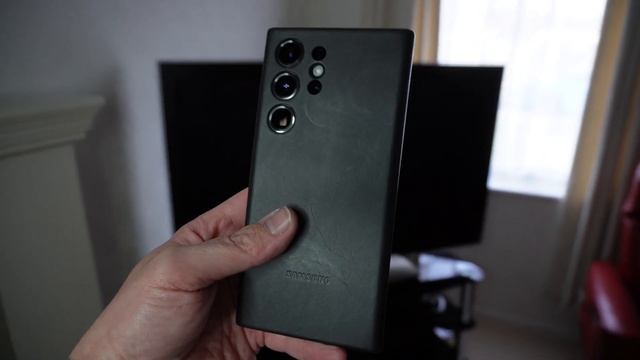 Samsung Galaxy S23 Ultra Official Leather Case Review! смотреть онлайн