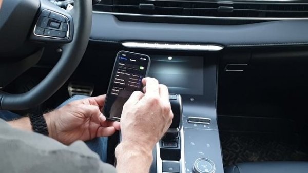 Car Play и Android Auto в Chery Tiggo 8 Pro Max