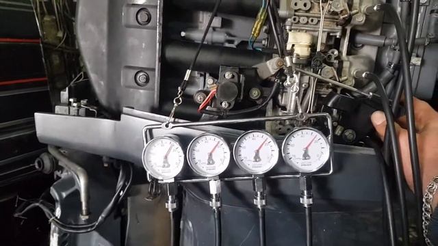 Синхронизация карбюраторов лодочного мотора Yamaha100 hp смотреть онлайн