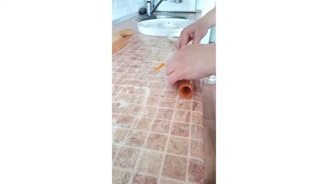 Паяем лофт люстру, освобождаем от ягод морозилку к новому сезону:готовим пастилу и цукаты. смотреть онлайн