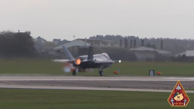 SEND IT! MASS TAKE OFF US AIR FORCE F-15 STRIKE EAGLE & F-35 LIGHTNING • RAF LAKENHEATH 48TH FW смотреть онлайн