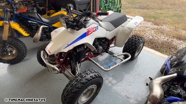 Honda TRX250R Tuneup & graphics смотреть онлайн