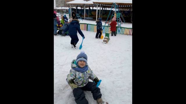 Мама и сын, дорогие люди сердцу!