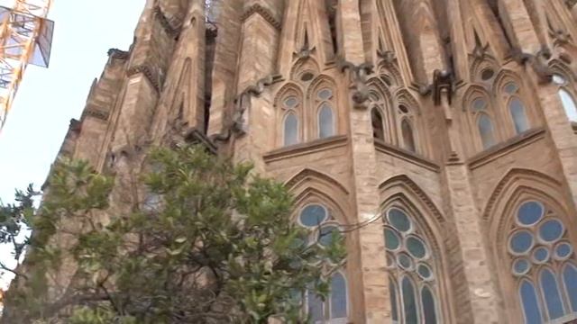 Саграда Фамилия смотреть онлайн