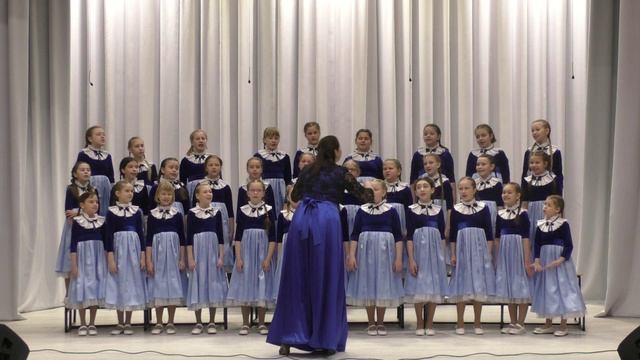 Кемерово, ЦДШИ, хор "Домисолька" - "Императорская считалка" муз. Е. Подгайца, сл. А. Милна смотреть онлайн