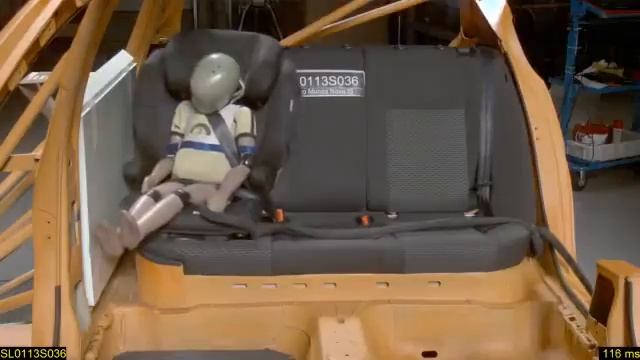 Краш тест детского автокресла Recaro Monza Nova IS 2013 (боковой удар) смотреть онлайн