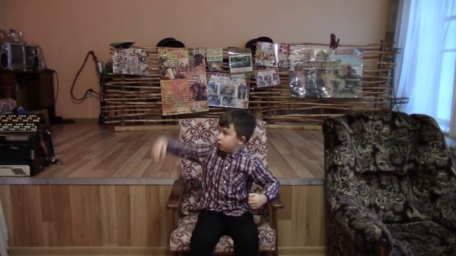 Орлов Елисей Жених из 3Б смотреть онлайн