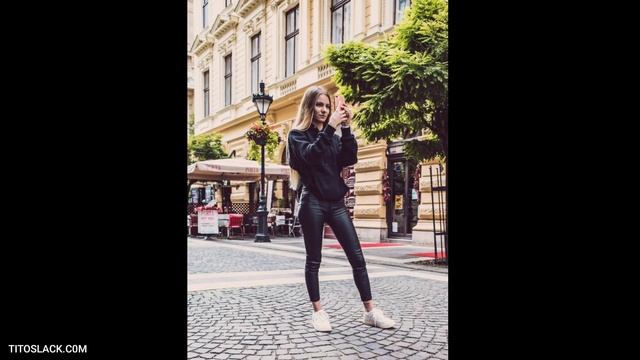 Budapest Street Photography #6 - Ricoh GRIII Best Street Photography Camera in 2020? смотреть онлайн