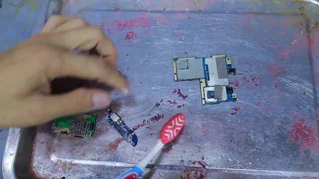 Restoration IPHONE 14 PRO MAX battery burnt out смотреть онлайн