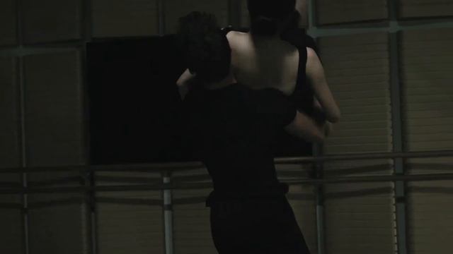 Reimagined Romeo+Juliet's Dance of the Knights смотреть онлайн