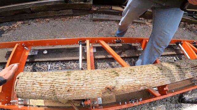 LX55 Wood-Mizer first run!!! смотреть онлайн