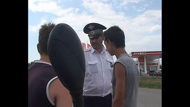 Архив 10 июня 2012, Рейд ГИБДД по скутерам и несовершеннолетним мотоциклистам смотреть онлайн