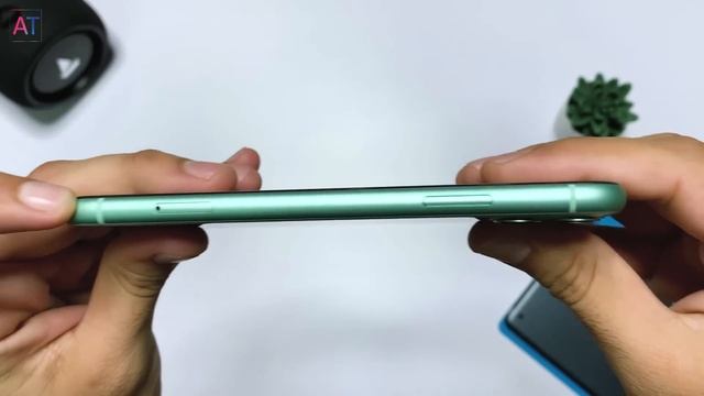 iPhone 11 Review In Hindi смотреть онлайн