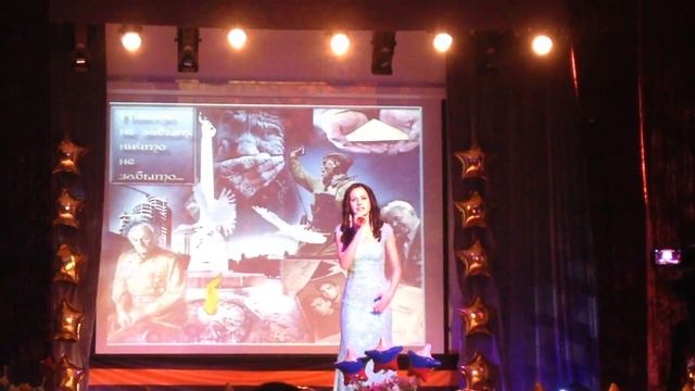 победная весна(cover Valeri De'Knaffel) Сильный голос, мурашки по коже... смотреть онлайн