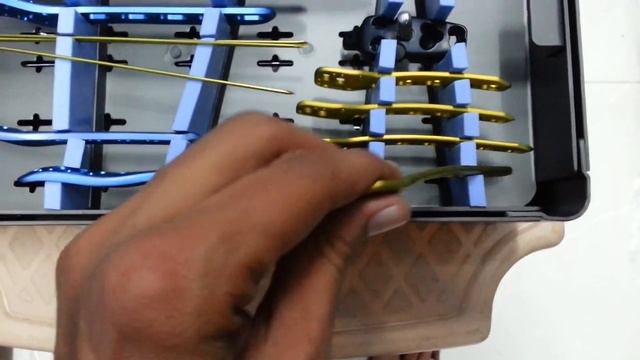 AMANIMED Titanium Plate (Philos) смотреть онлайн