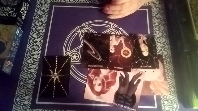 Что сейчас происходит?! Гадание онлайн смотреть онлайн