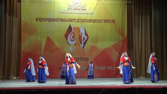 "Айоц ахчикнер" танец "Пармани", ДШИ им.Сарьяна с.Чалтырь смотреть онлайн