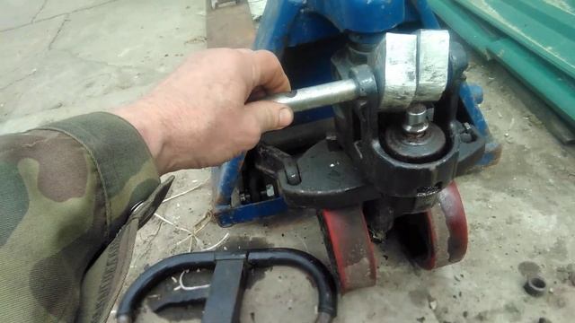 как из металлолома можно сделать несколько нужных инструментов смотреть онлайн