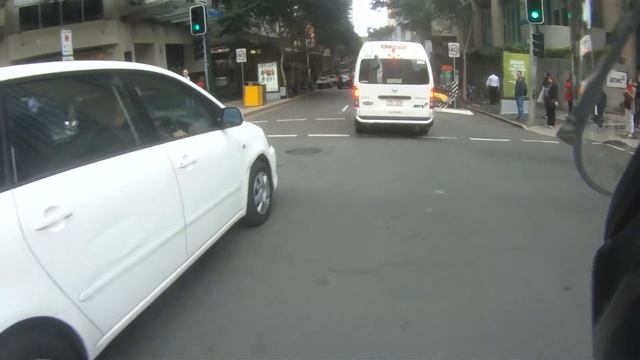 Another lazy driver not bothering to do a shoulder check смотреть онлайн