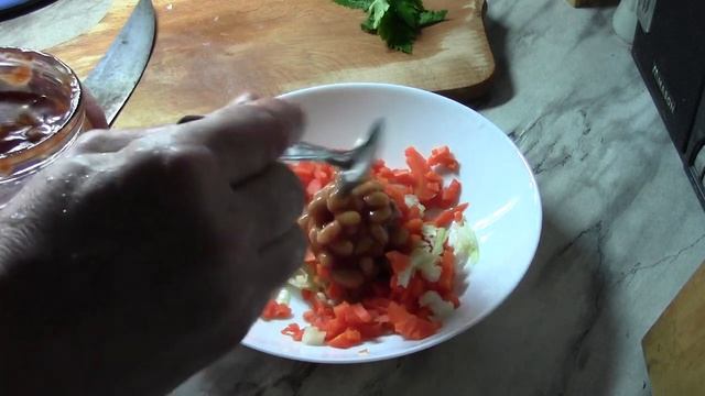 Салат фасоль с овощами под маслом смотреть онлайн