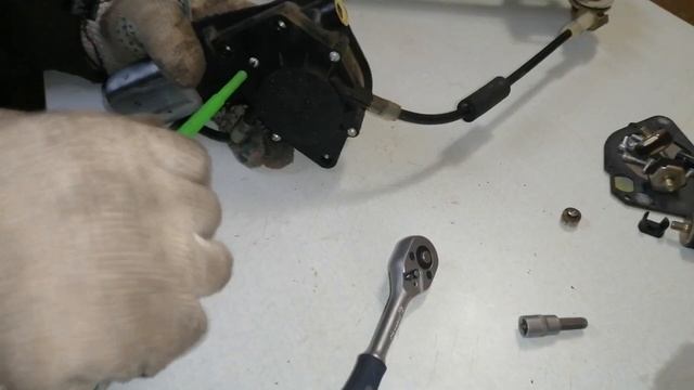 ремонт электростеклоподъемника, (электростеклоподьемника) шевроле нива смотреть онлайн