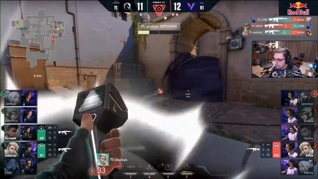 Shroud REACT to V1 effys Sockdart save the match (Version1 VS Team Liquid) смотреть онлайн