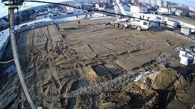 установка дорожных плит на подготовленную часть основания смотреть онлайн