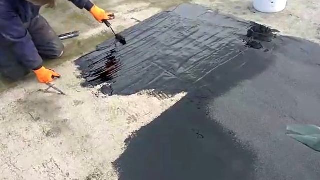 Капитальный ремонт кровли. Полная заливка участка плоской кровли с последующим бронированием. смотреть онлайн