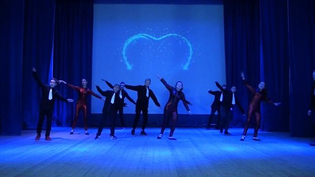 Показ танцевальной композиции «Современный танец» смотреть онлайн