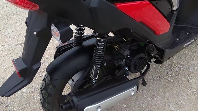 Скутер Zoom-X 49.9 - 80 см3 смотреть онлайн