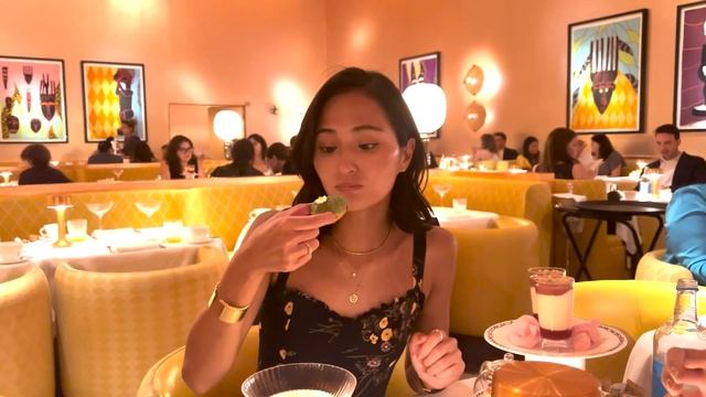【VLOG】ロンドンのスケッチでおしゃれなアフタヌーンティー☕️✨ смотреть онлайн